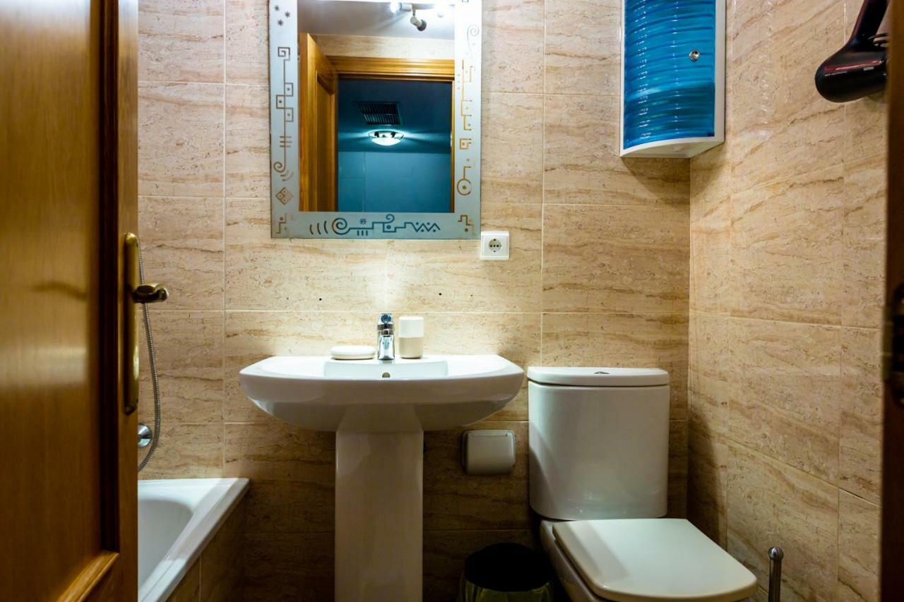 Hola Apartment Benidorm Eksteriør billede